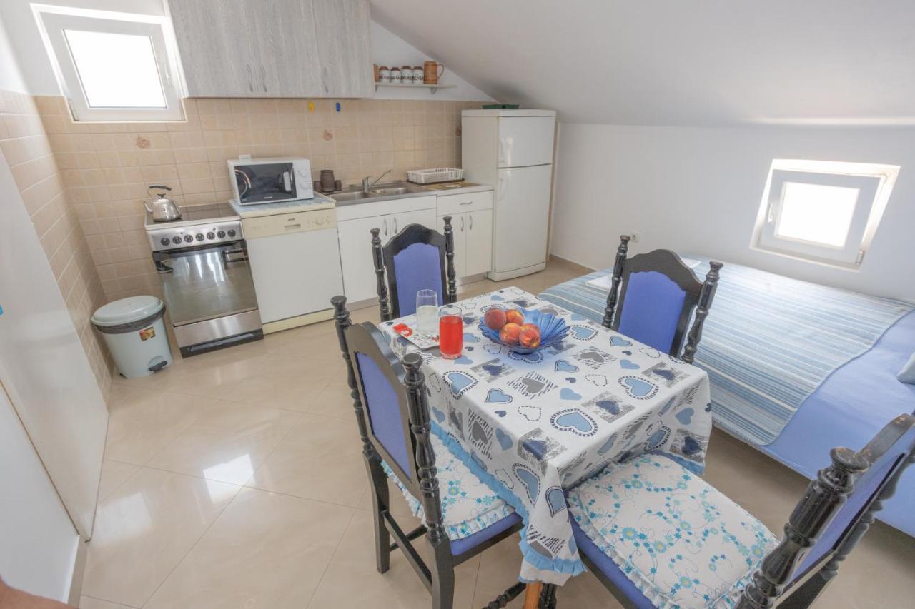 Adriana Apartments ヘルツェグ・ノヴィ エクステリア 写真