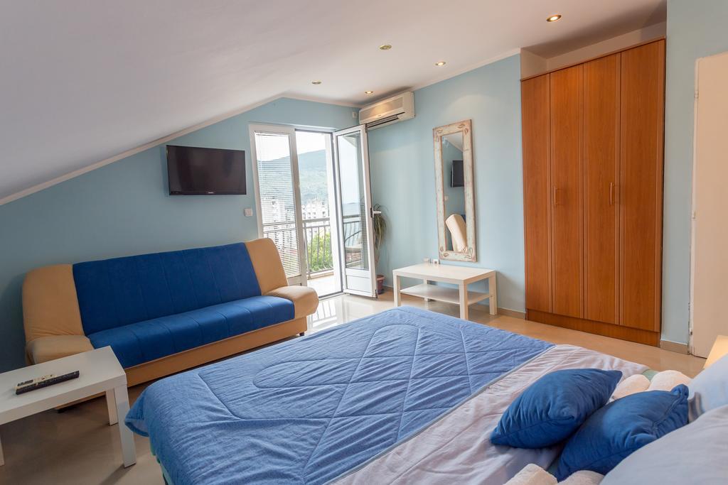 Adriana Apartments ヘルツェグ・ノヴィ エクステリア 写真